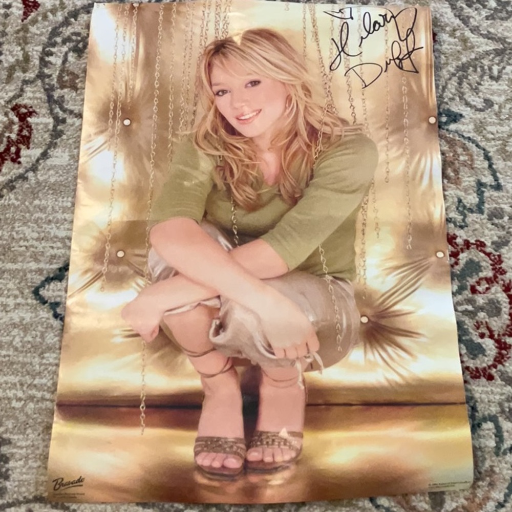 Hilary Duff Poster
